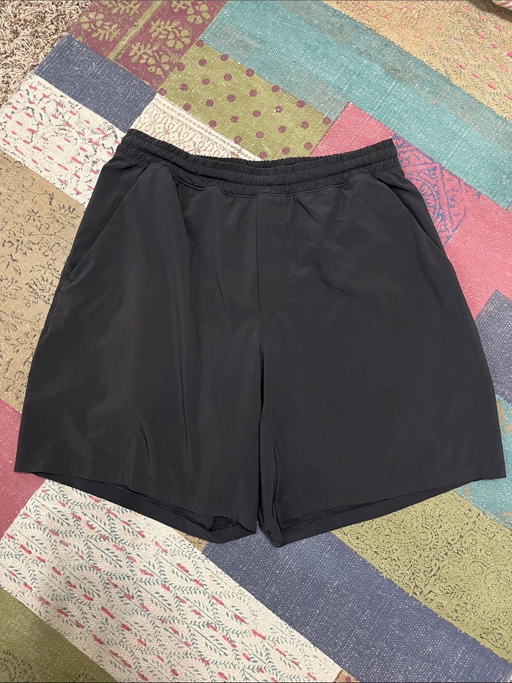 Lululemon Pace Breaker Shorts Sz Large